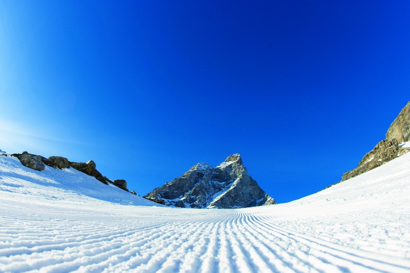 Cervinia and Zermatt's slopes before everyone else does |Cervinia.it