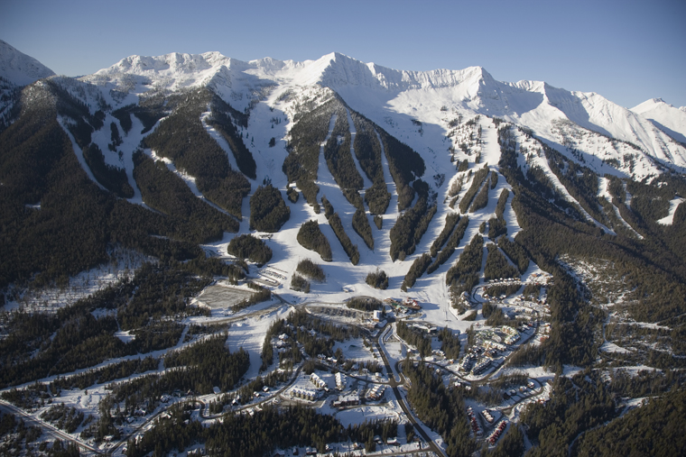 Overall view of Fernie Alpine Resort, BC, Canada | Henry Georgi