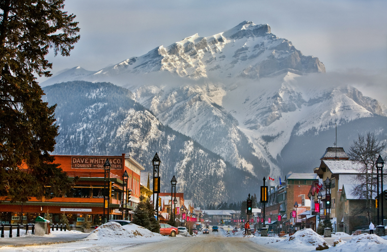 Banff Avenue, with the 3,000m Cascade Mountain behind it |Paul Zizka