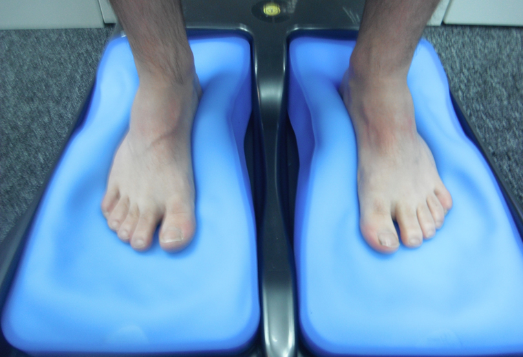 Silicone gel pads take imprints of your foot