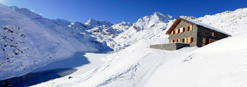 Eco-friendly ski huts