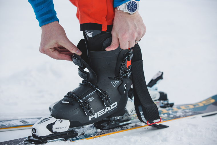 Boot Doctor | Why do my toe nails turn black from my ski boots?