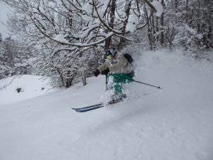 how to ski with teenagers