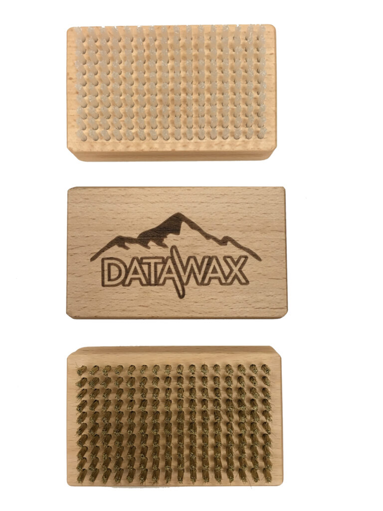 Datawax branded brushes